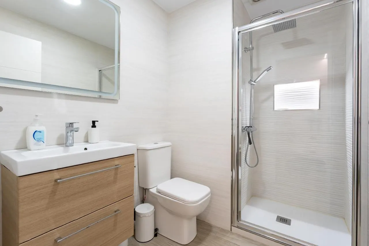 Seaview 1 Bedroom Modern Apartment Fuengirola