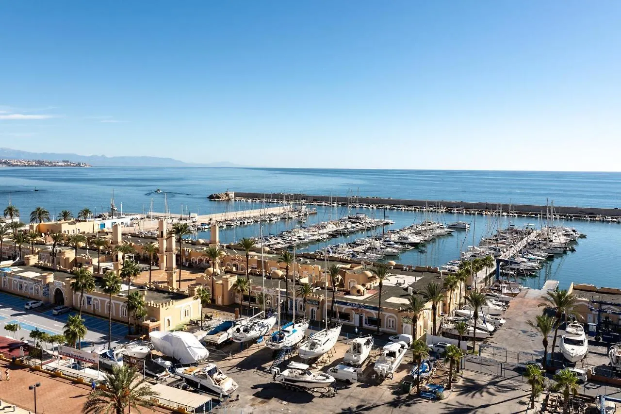 Seaview 1 Bedroom Modern Apartment Fuengirola