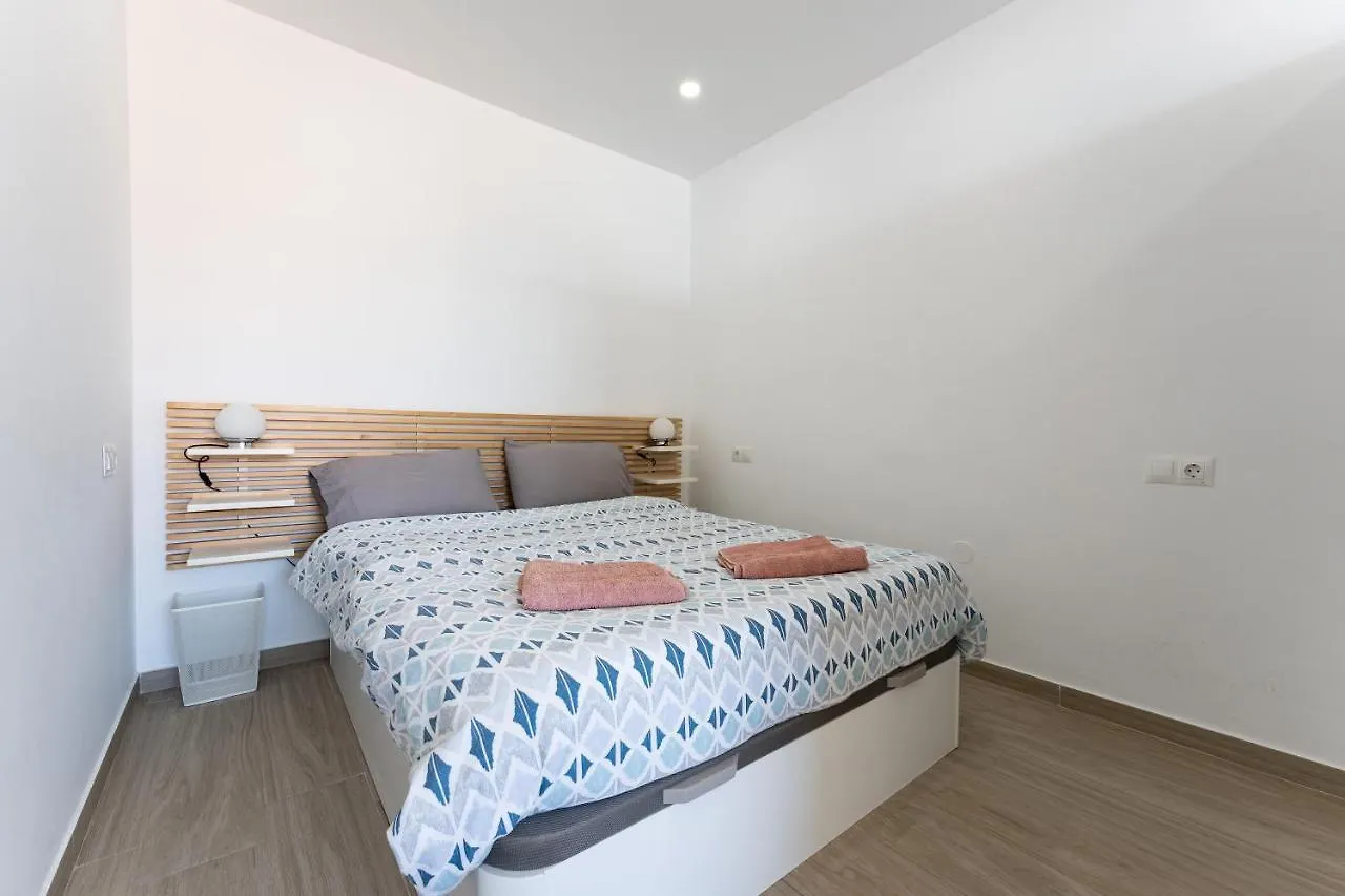 Seaview 1 Bedroom Modern Apartment Fuengirola